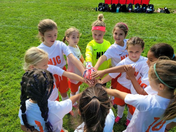 NJ Crush Elite Girls Soccer Club offers summer camp girls soccer teams in Bergen County, NJ, Essex County, NJ, and Caldwell, NJ